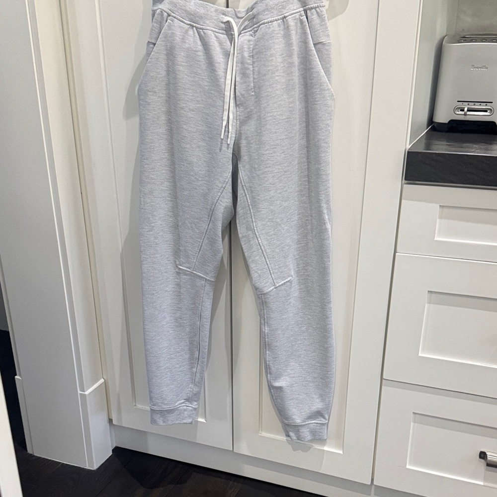 Lululemon Men’s City Sweat Joggers (Regular) like new
